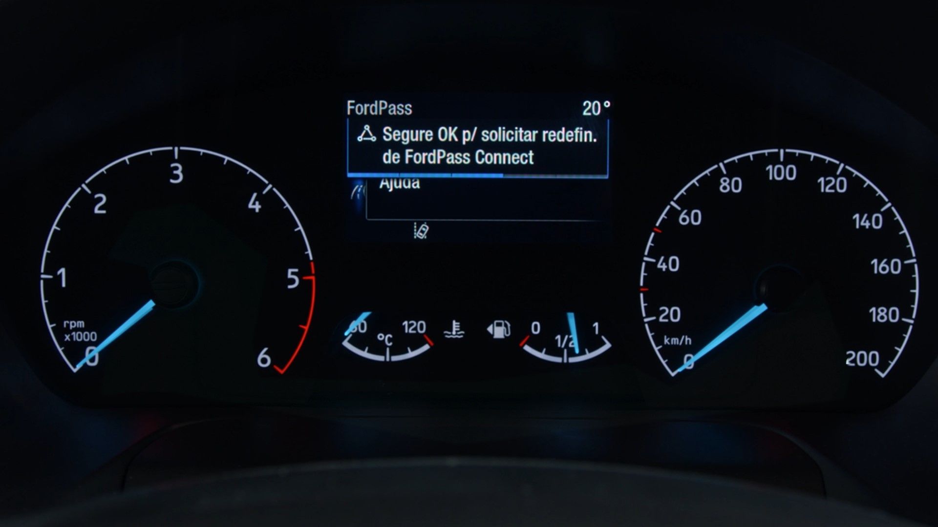 Redefinindo a Conectividade com o FordPass Connect™