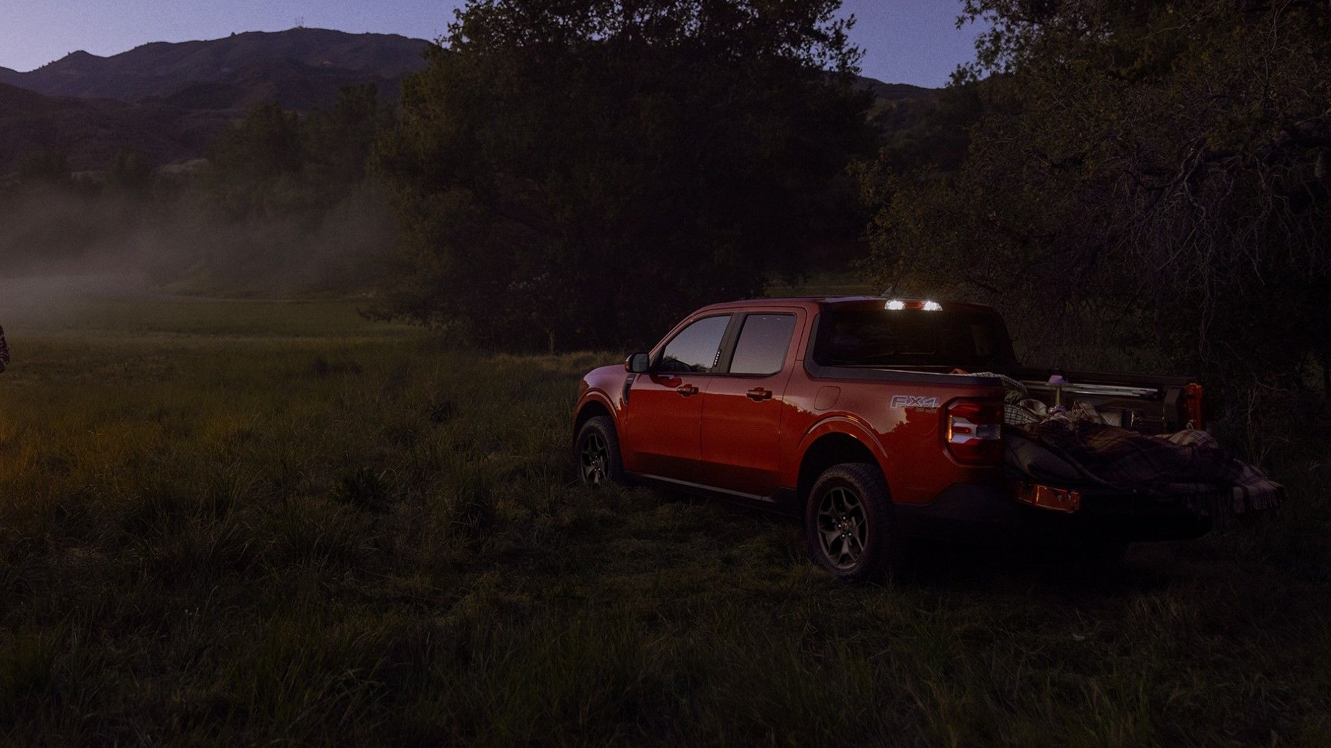 Luzes do Compartimento de Carga (Caçamba)